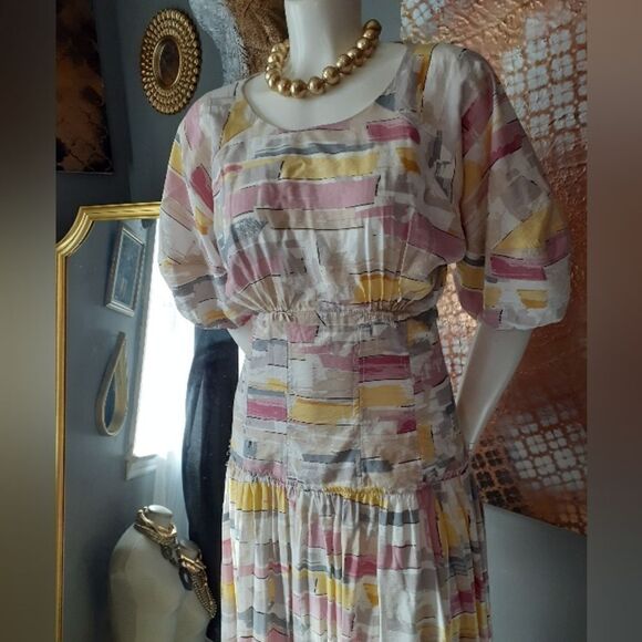 Moon River Viscose Blend Voluminous Maxi Dress - Picture 4 of 16